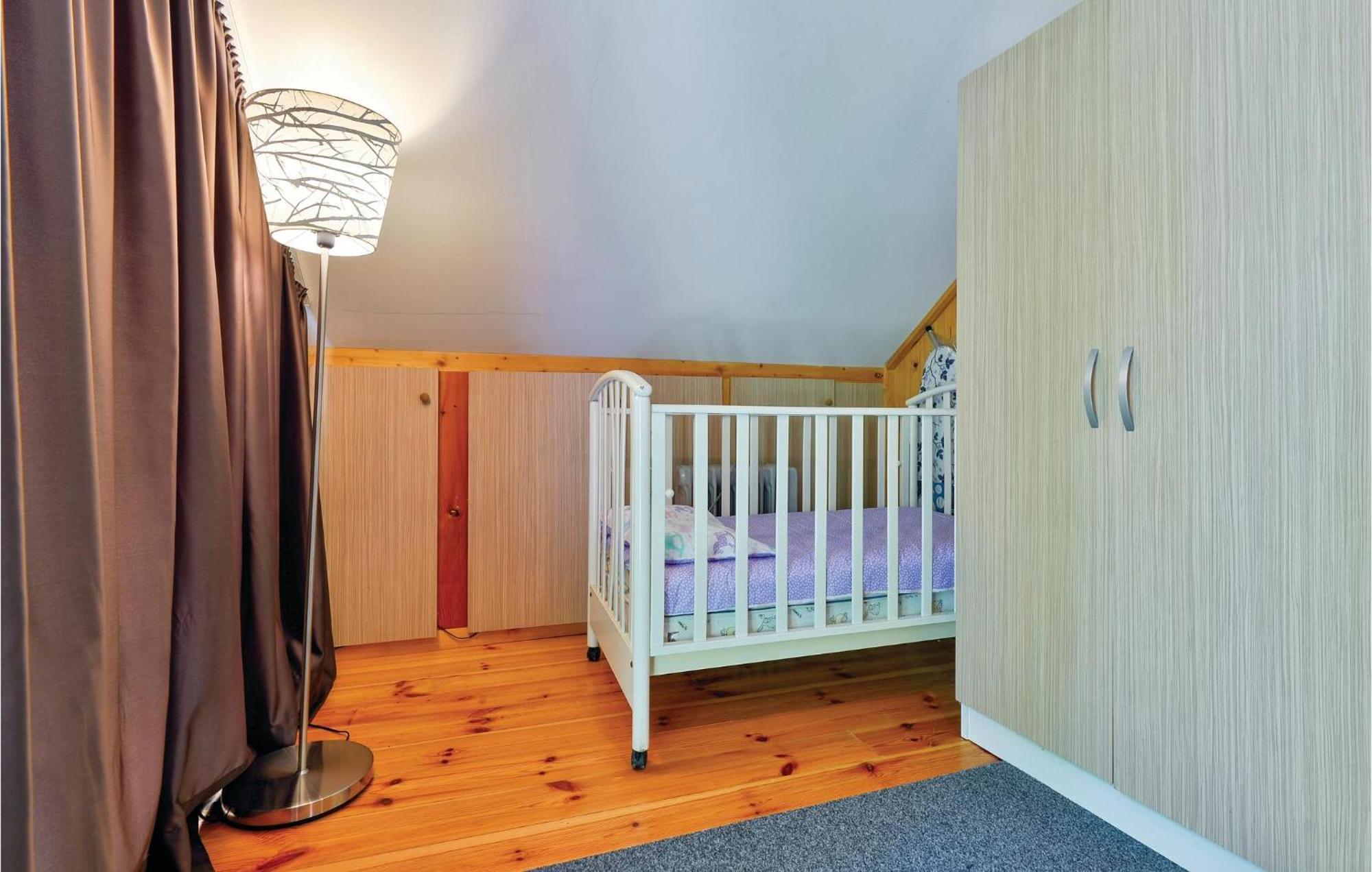 2 Bedroom Gorgeous Home In Trstenik Puscanski Esterno foto